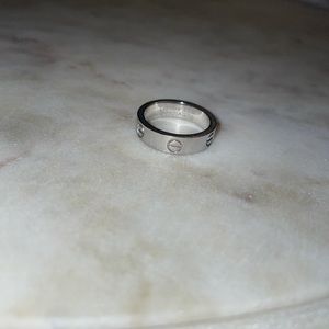 Silver Luxury Screw Ring